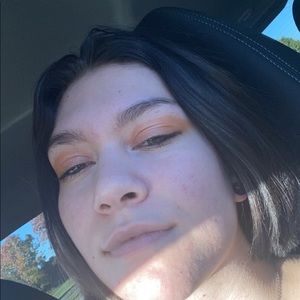 Meet your Posher, Kylee